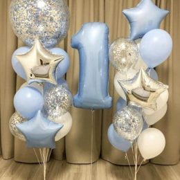 Σύνθεση μπαλονιών με αριθμό για γενέθλια γαλάζιο-ασημί-κομφετί
