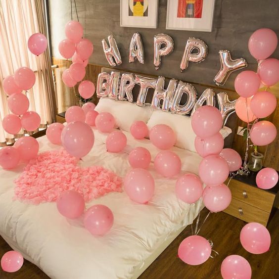 Σύνθεση μπαλονιών για γενέθλια ασημί και ροζ