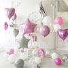 Σύνθεση μπαλονιών κοριτσίστικη με αστέρια καρδιές σε άσπρο ροζ ασημί