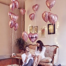 Σύνθεση μπαλονιών για επέτειο ερωτευμένους άγιο Βαλεντίνο 20 καρδιές ροζ χρυσό