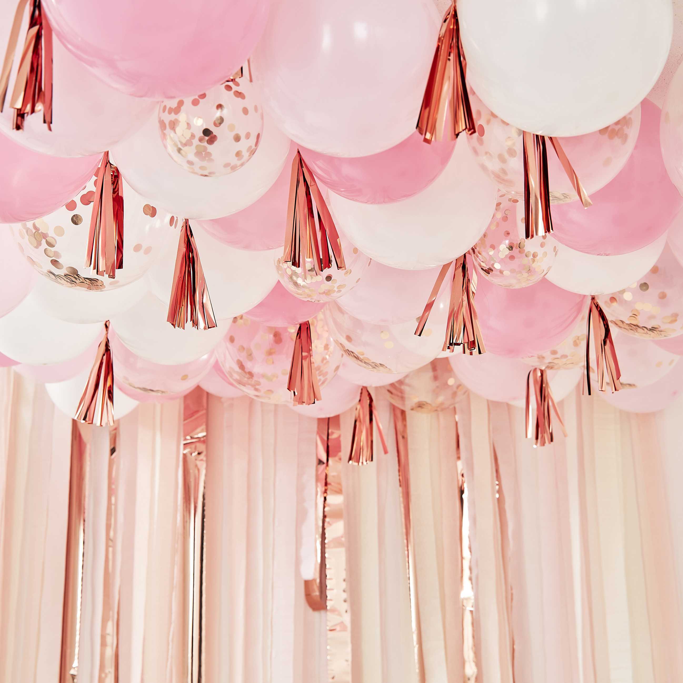 Σετ Μπαλονιών με φουντίτσες σε ροζ αποχρώσεις