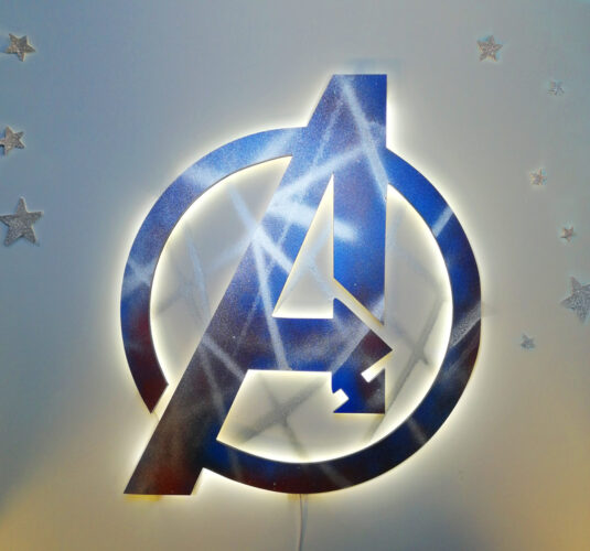Ξύλινο Φωτιστικό - Avengers