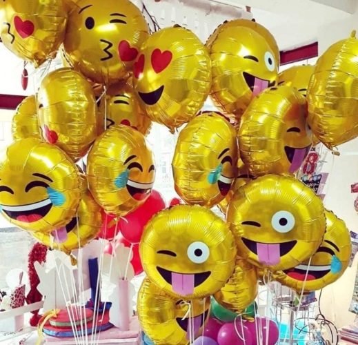 18 Μπαλόνι Emoji Γλωσσίτσα
