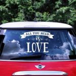 Αυτοκόλλητο αυτοκινήτου γάμου All you need is love