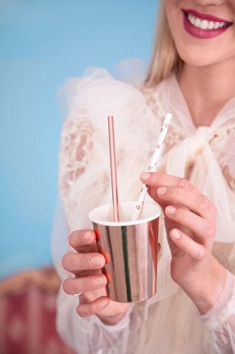 Καλαμάκια Χάρτινα με Χρυσές καρδιές 10 τεμ