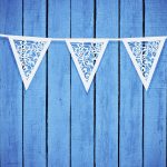 Διάτρητη λευκή διακοσμητική Γιρλάντα 3m