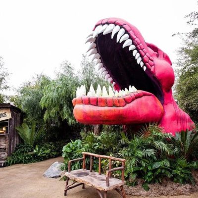 Θεματικό πάρτυ δεινόσαυρος Kim Kardashian