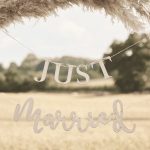 Γιρλάντα ξύλινη - Just Married 1.5m