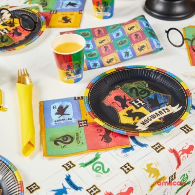 Τραπεζομάντηλο Χάρτινο - Οίκοι Hogwarts 120x180cm