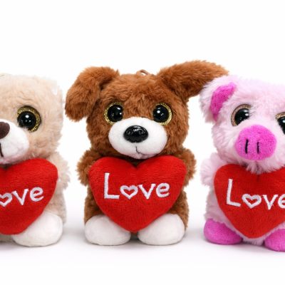 Λούτρινο Αρκουδάκι Love 12cm Τυχαία Επιλογή