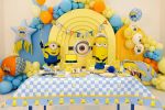 Χάρτινο Τραπεζομάντηλο - Minions 180x120 cm