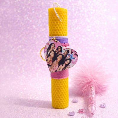 Λαμπάδα Μελισσοκέρι - Katseye με Μπρελόκ