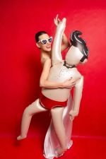 Τεράστιο Μπαλόνι Άντρας με Κόκκινο Εσώρουχο